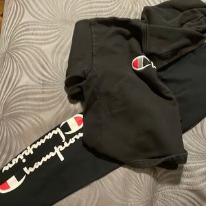 Champion 2-piece sweatshirt w/ hoodie and leggings. Black